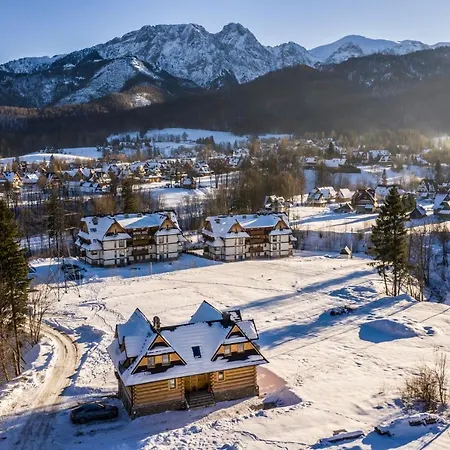 Villa Udanypobyt Domy Szymoszkowa Widok *